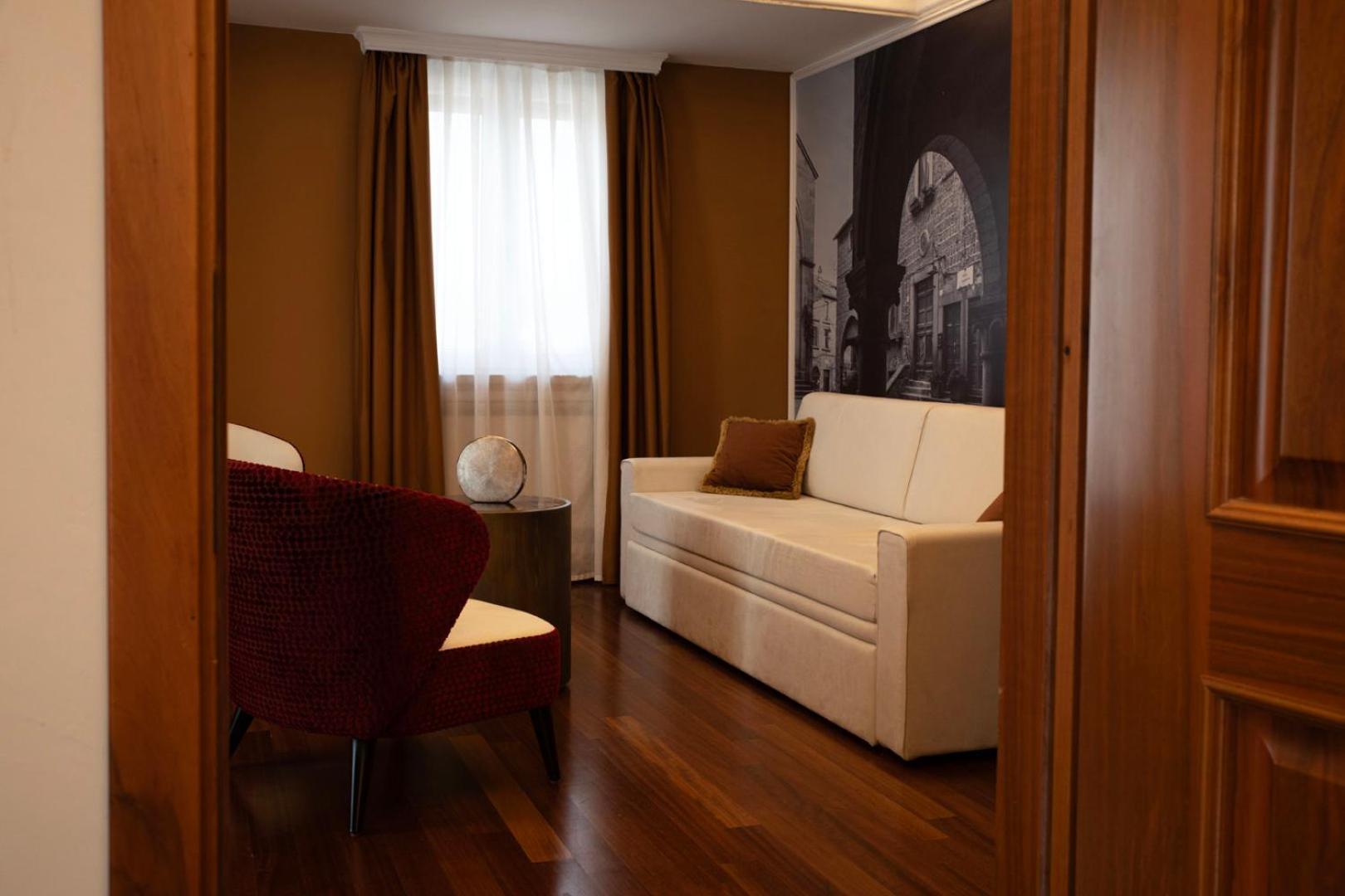 Hotel Niccolo' V - Terme Dei Papi Viterbo Exterior photo